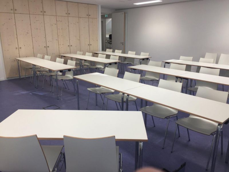 Großer Seminarraum