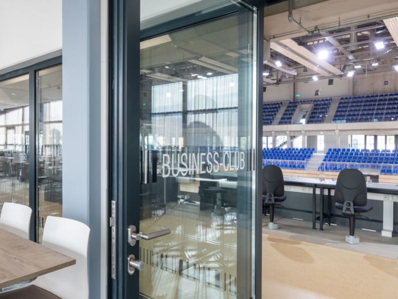 Business Club 1